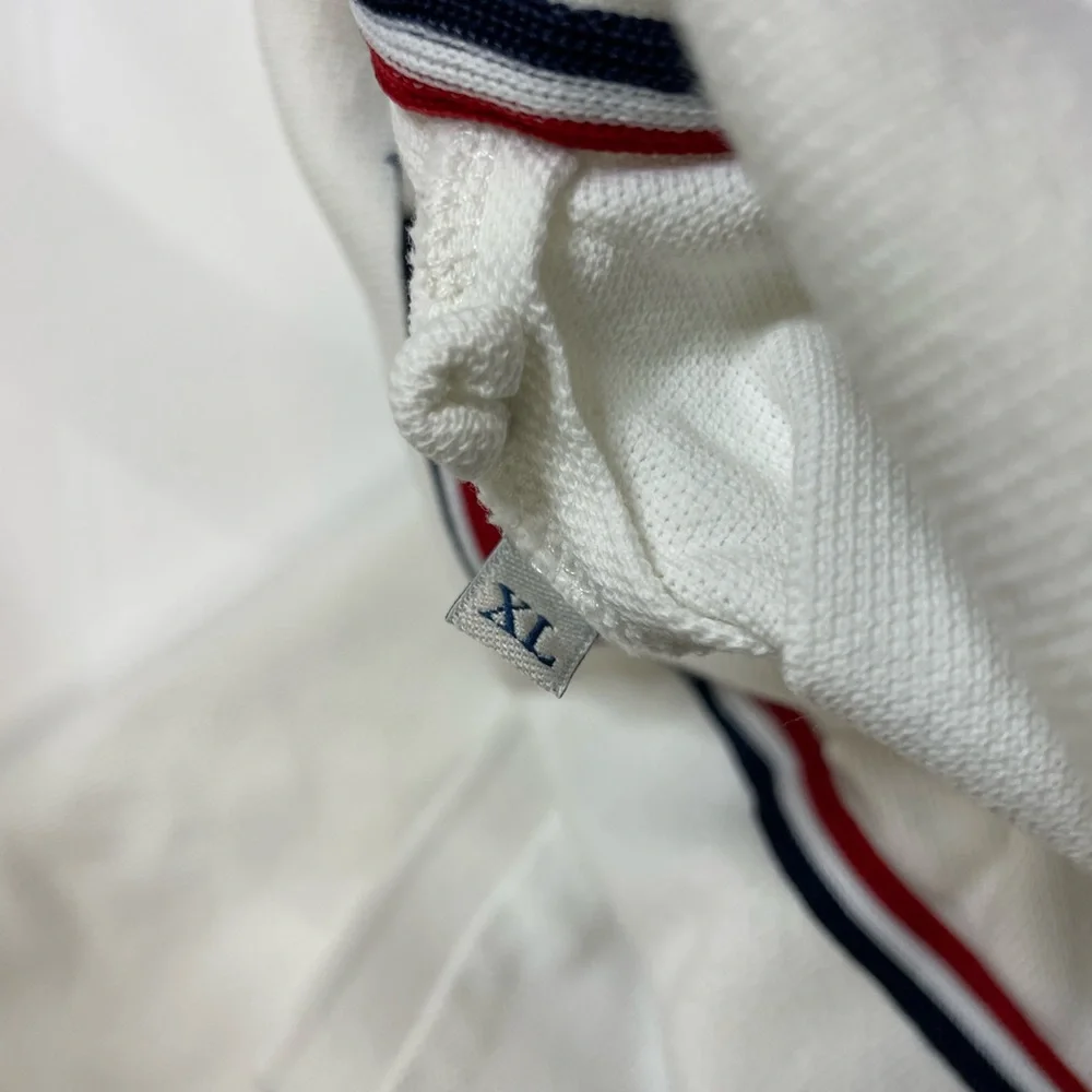 Moncler White Polo Shirt with Black and Red Logo - Picture 7 of 10